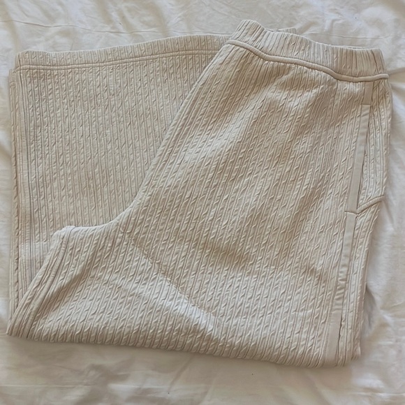 LULULEMON NEW Capri Stretch Wide Leg Ribbed Straight Leg Super-High-Rise Crop - Picture 16 of 16